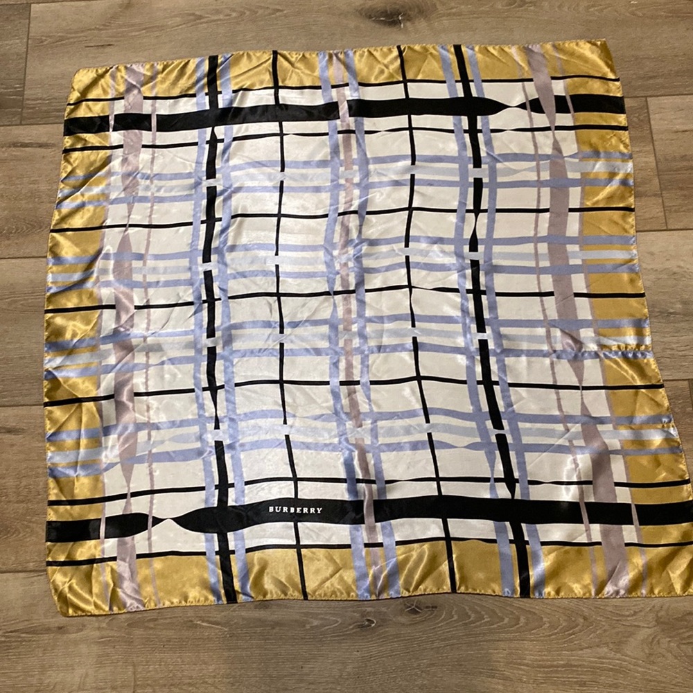 Vintage Burberry Silk scarf